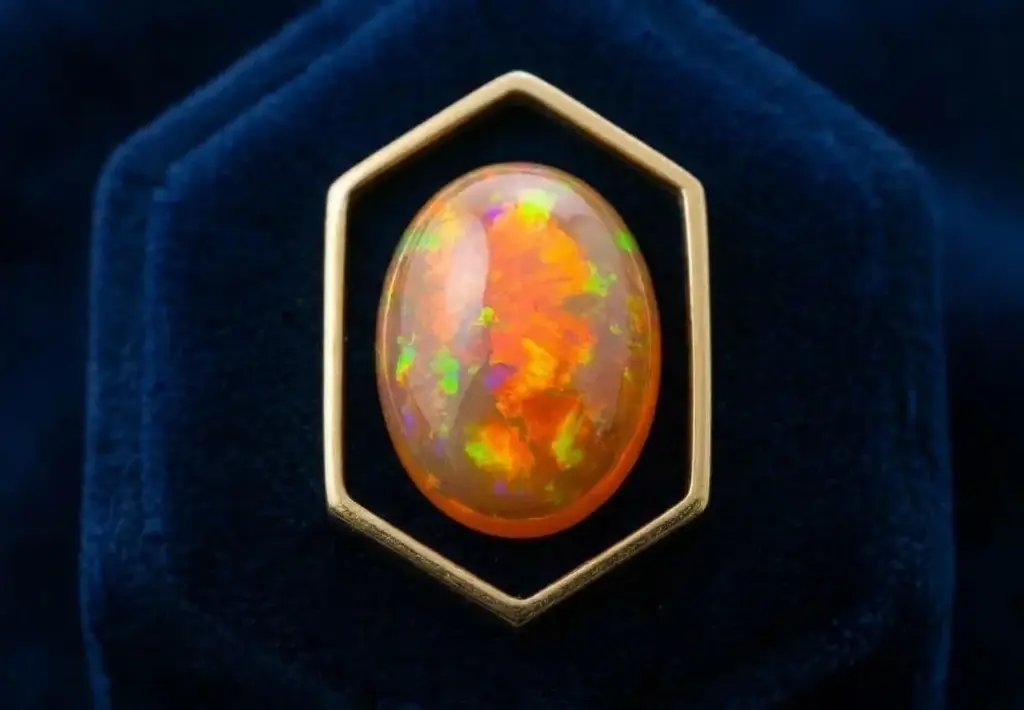 5.25 Ratti Opal